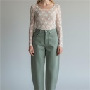 maglia con scollo arrotondato e dettagli in pizzo velata